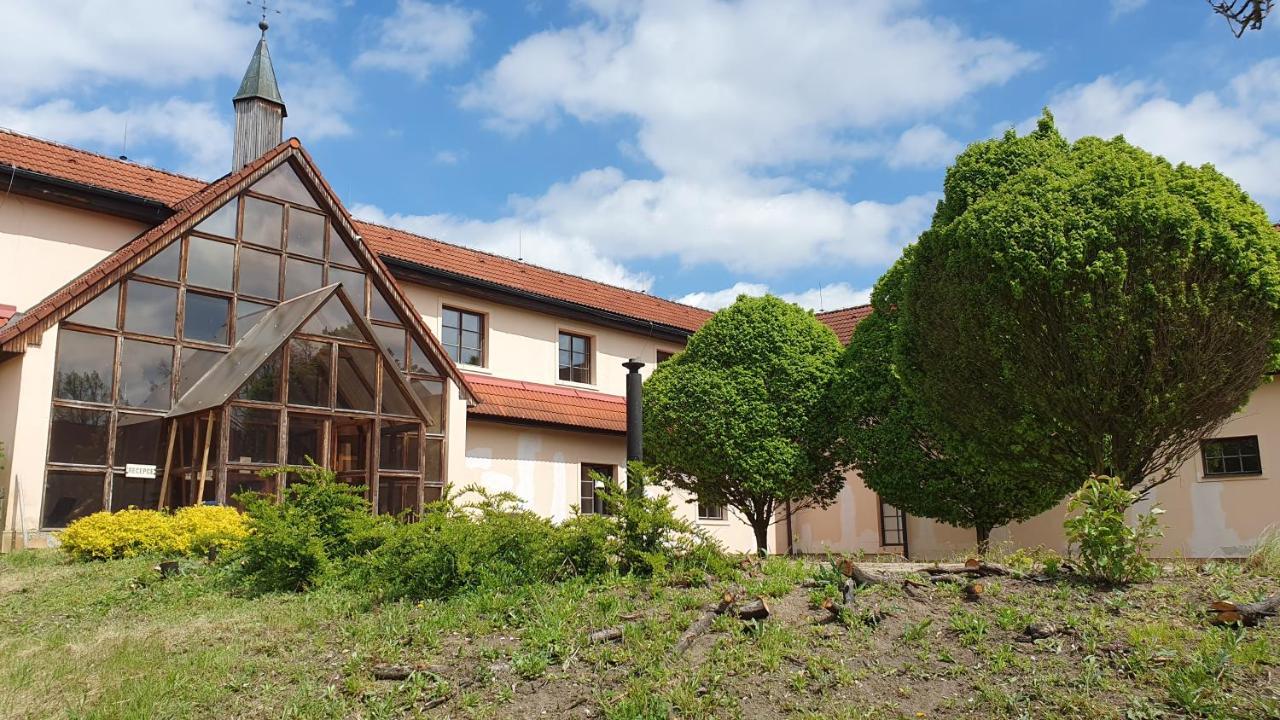 Holensky Dvur Hotel Ratibor  Exterior foto
